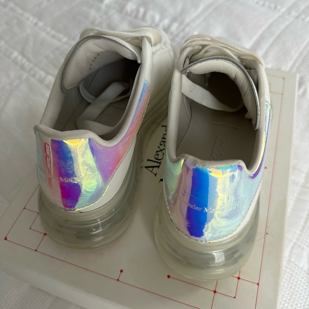 Women’s ALEXANDER MCQUEEN SZ 38 (8) - Picture 3 of 10